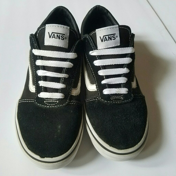 all black old skool vans womens